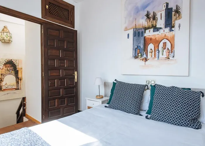 Homeyseville-preciosa Casa Santa Cruz 7pers Parking Optional Appartamento