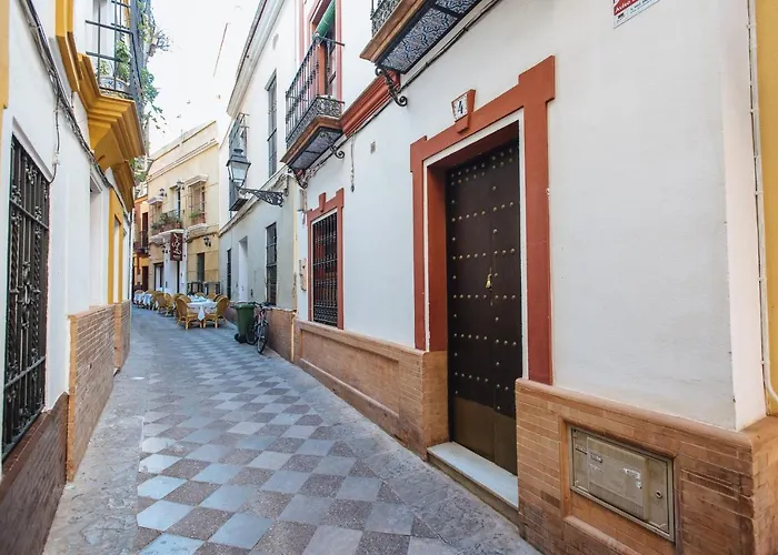 Homeyseville-preciosa Casa Santa Cruz 7pers Parking Optional Appartamento *